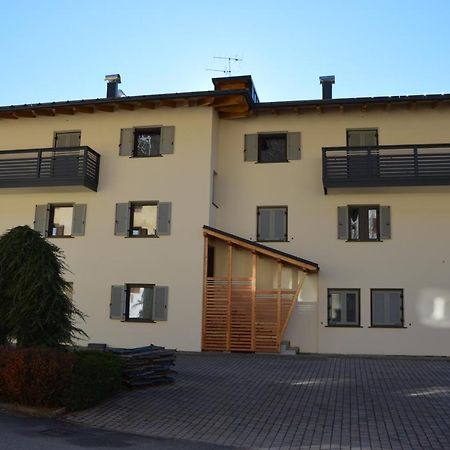 Casa Olivati Apartamento Pellizzano Exterior foto